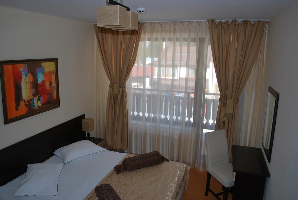 Spider House Aparthotel Pamporovo Kamer foto